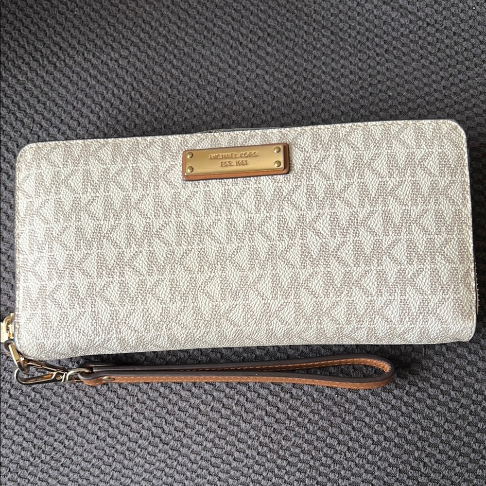 Michael Kors Cream and Brown Clutch Wristlet
